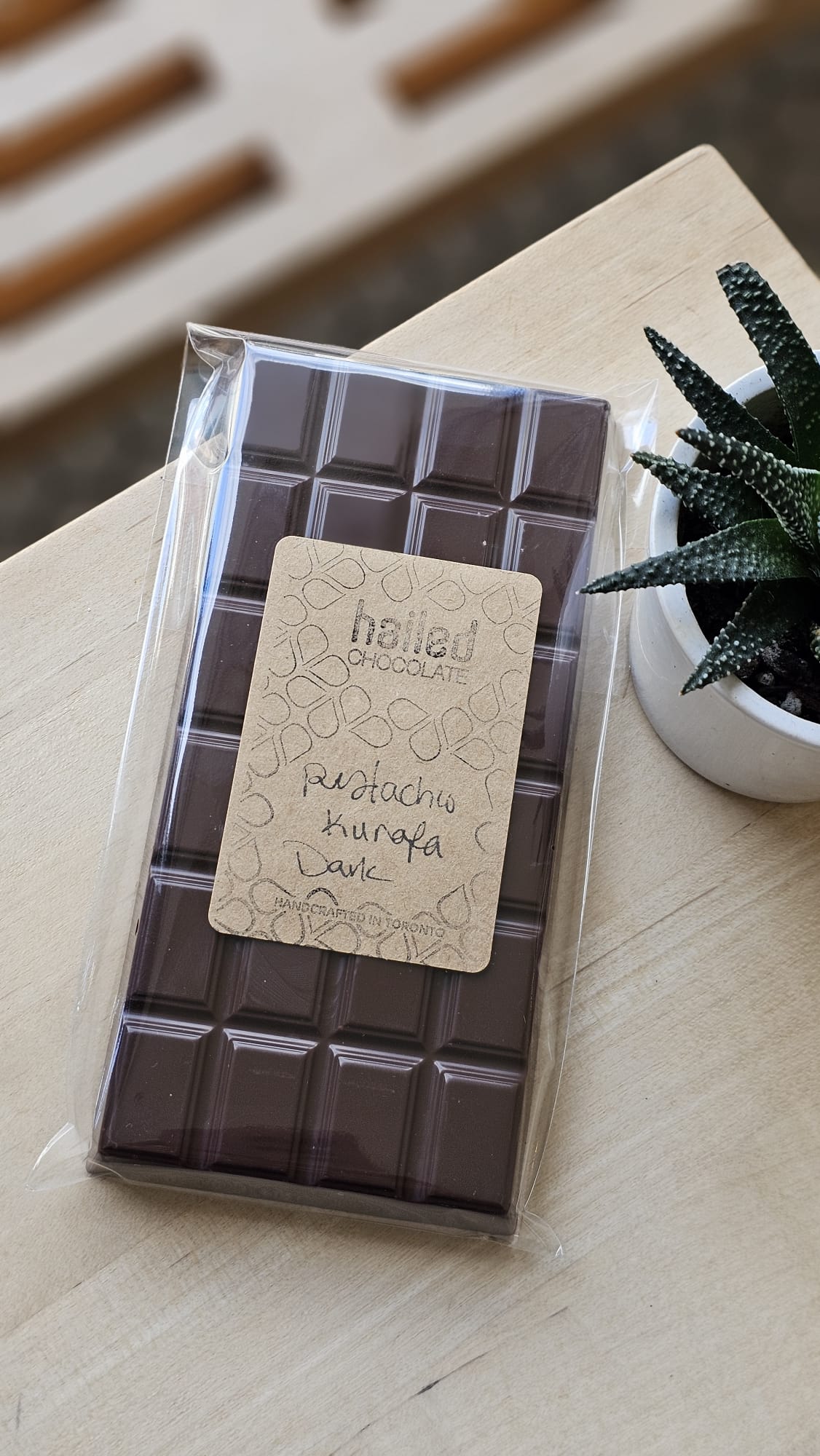 Kunafa Pistachio Dark Chocolate Bar